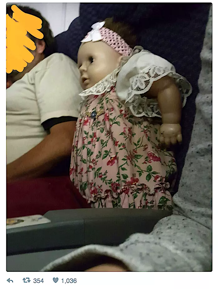 Странная кукла